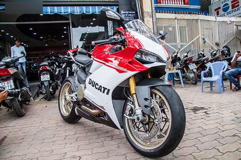 Top siêu môtô bạc tỷ đắt nhất thị trường Việt